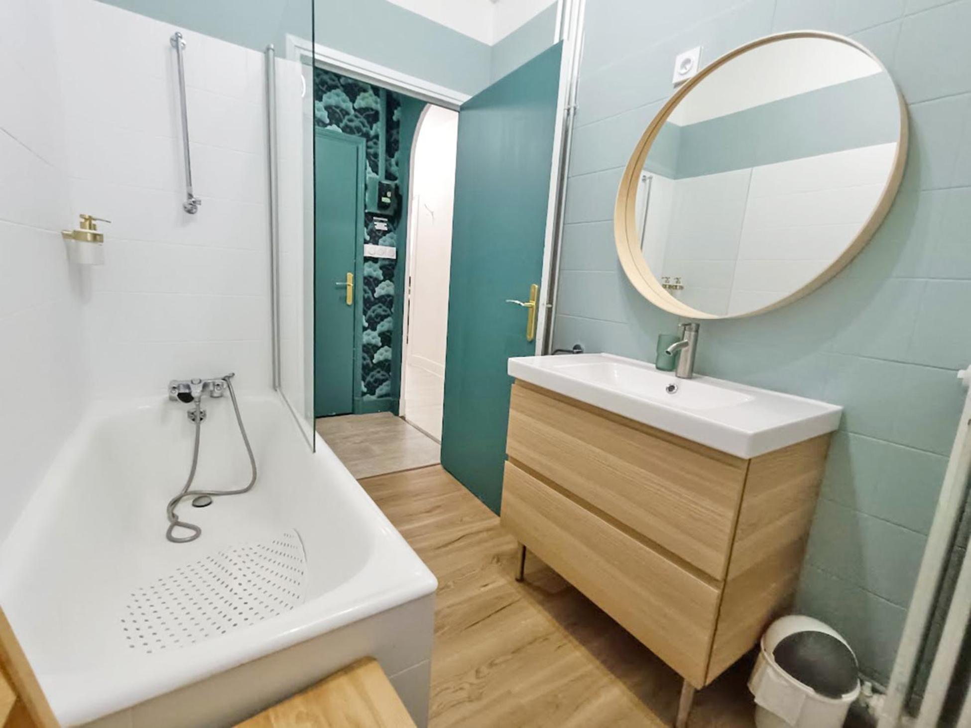 Le Telecab', T5, Wifi, Cave, Ascenseur, 8 Personnes Apartment Bagneres-de-Luchon Luaran gambar